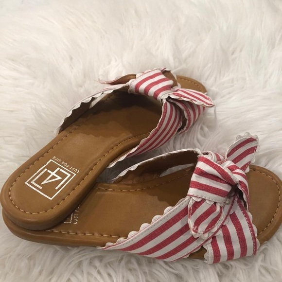 NWOB Lust for Life Sandals - Picture 4 of 5